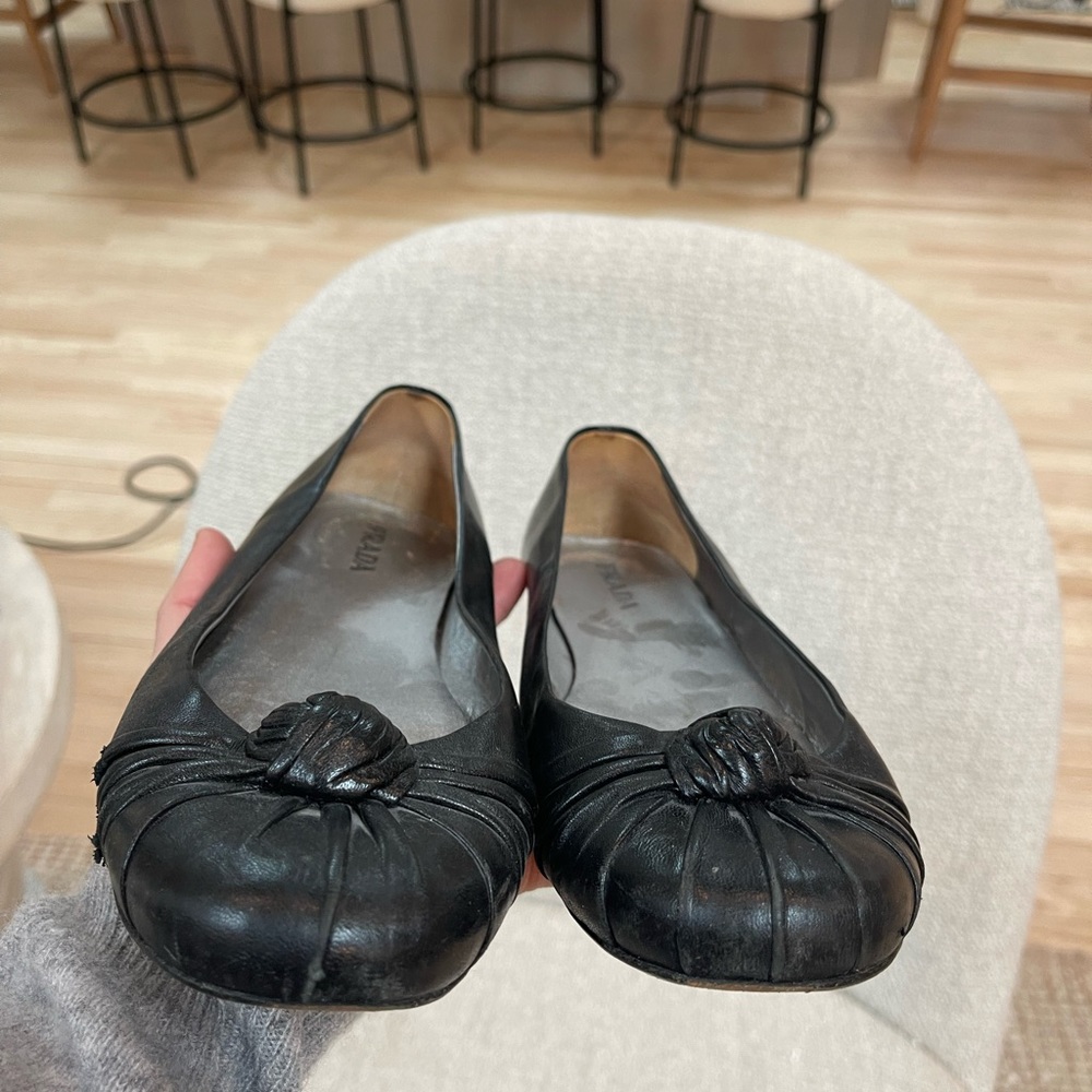 Prada - Picture 2 of 10